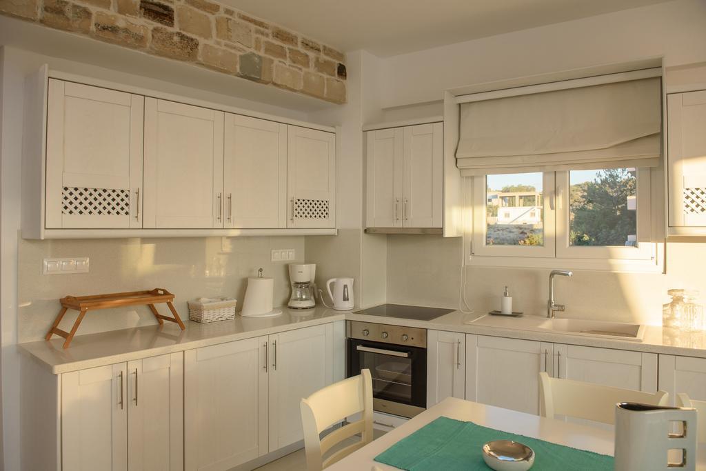 Aristodimos Luxury Suite Kalamaki  Buitenkant foto