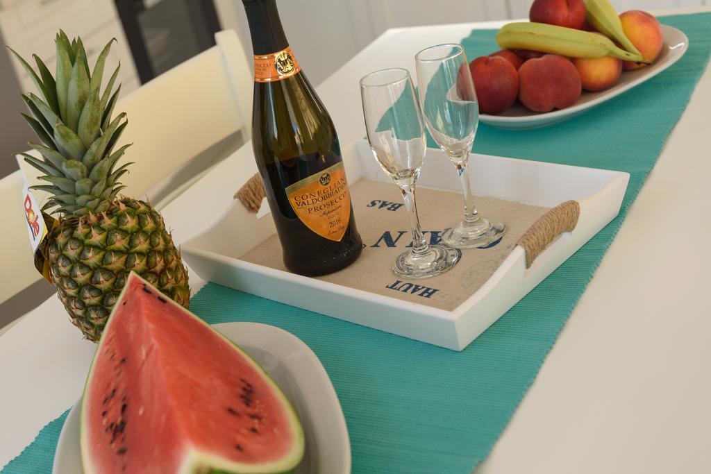 Aristodimos Luxury Suite Kalamaki  Buitenkant foto
